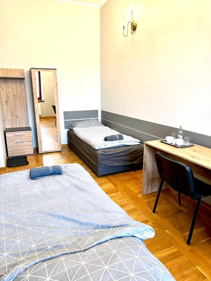 Hostel Va Bank Ряшів Екстер'єр фото